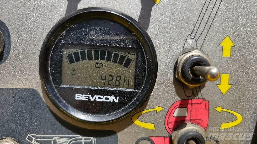 Manitou 170AETJ Piattaforme a braccio articolato