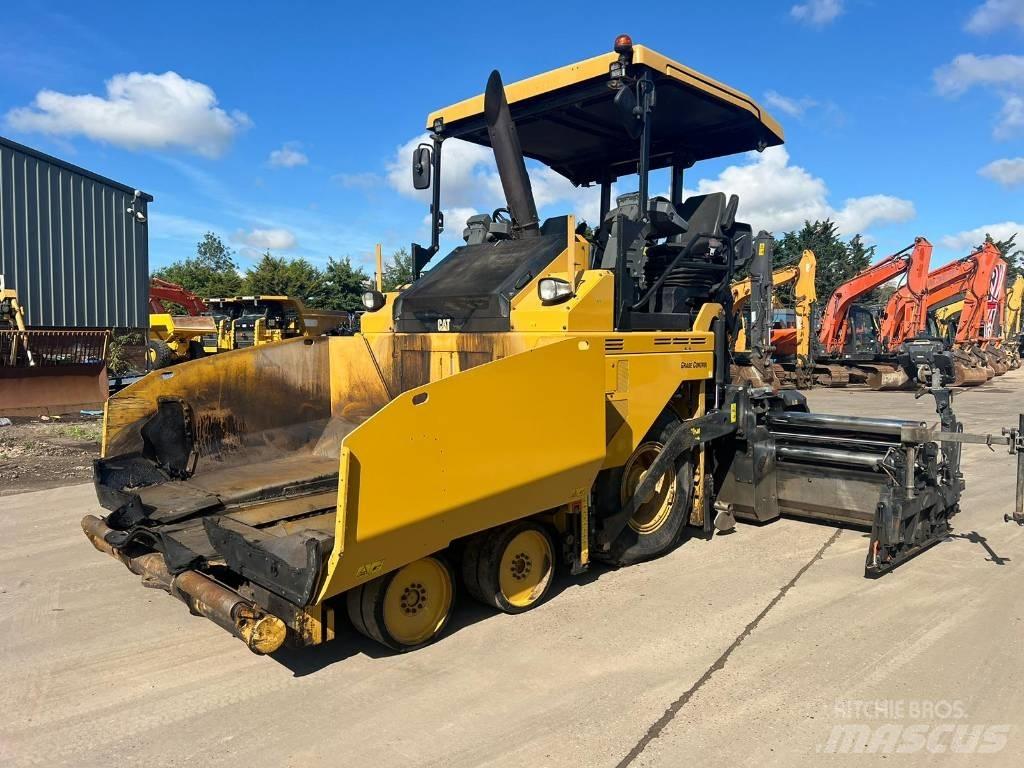 CAT AP 500 F Finitrici