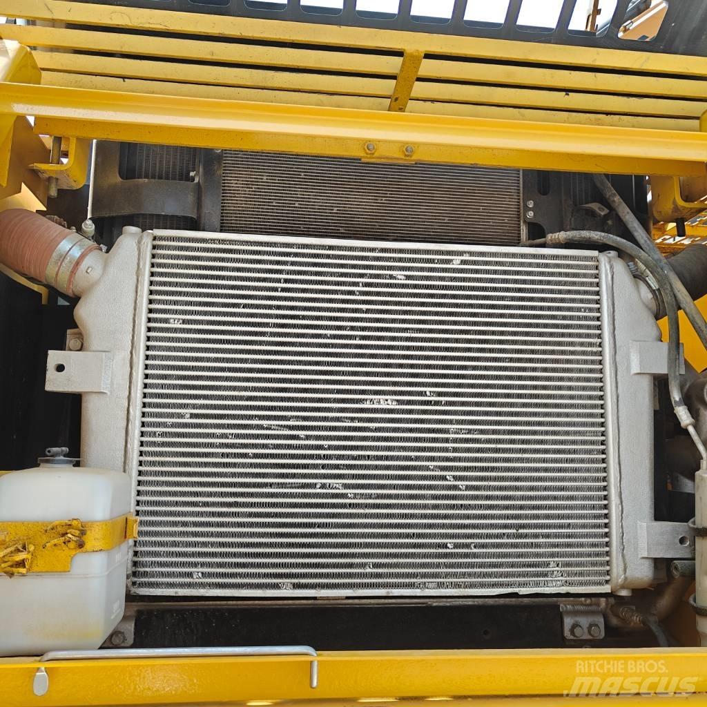 Komatsu 360-7 Escavatori cingolati
