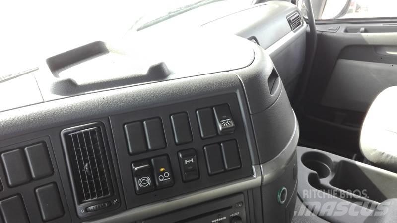 Volvo FM 12 340 8X2 Autocabinati