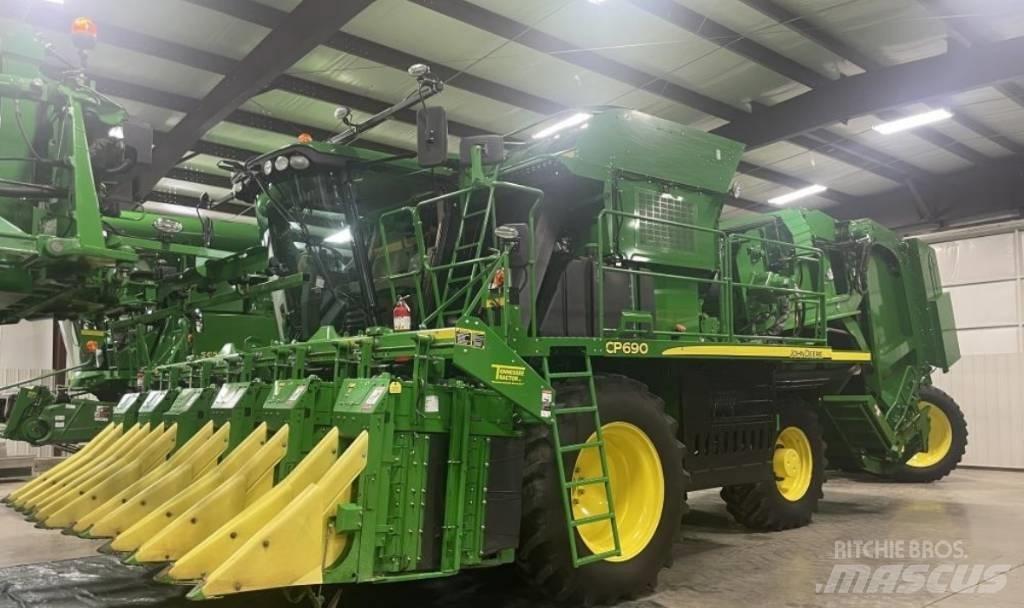 John Deere CP690 Altri macchinari per falciare e trinciare