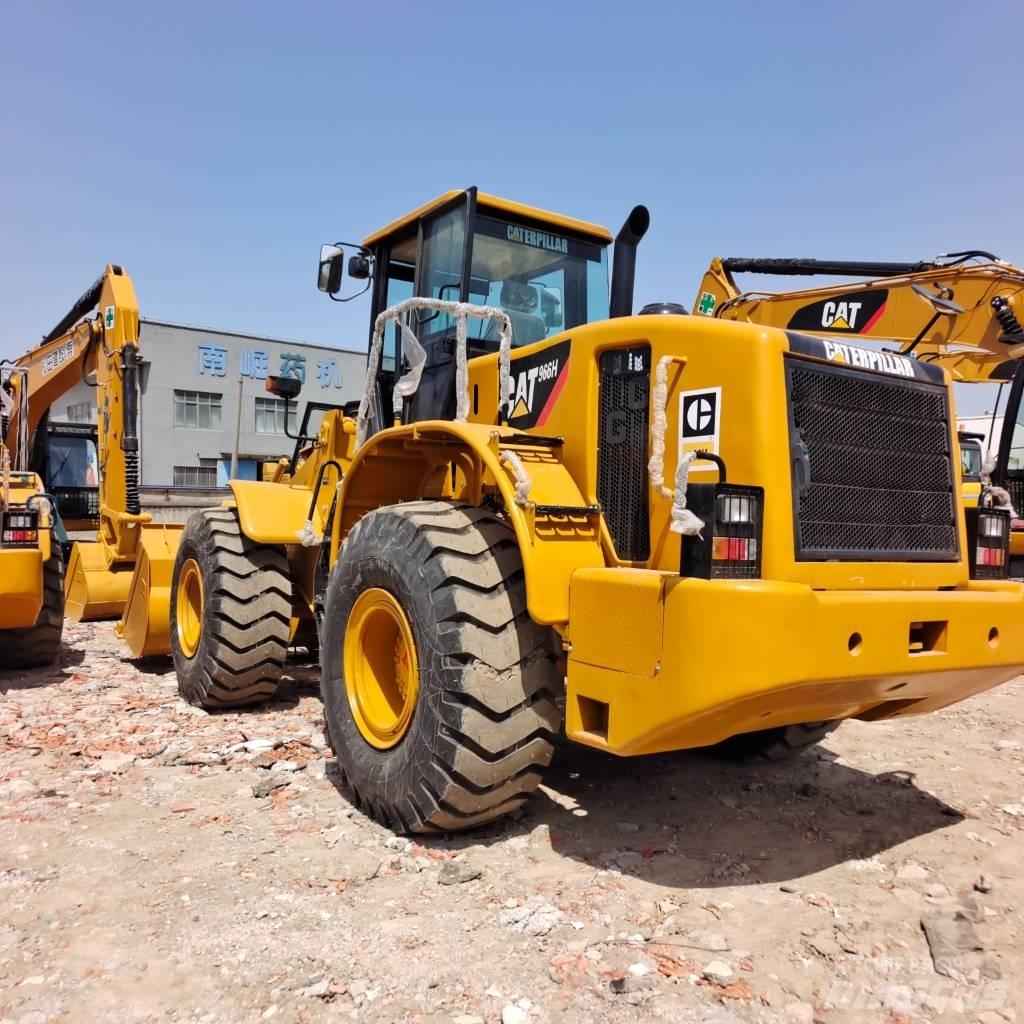 CAT 966 H Pale gommate