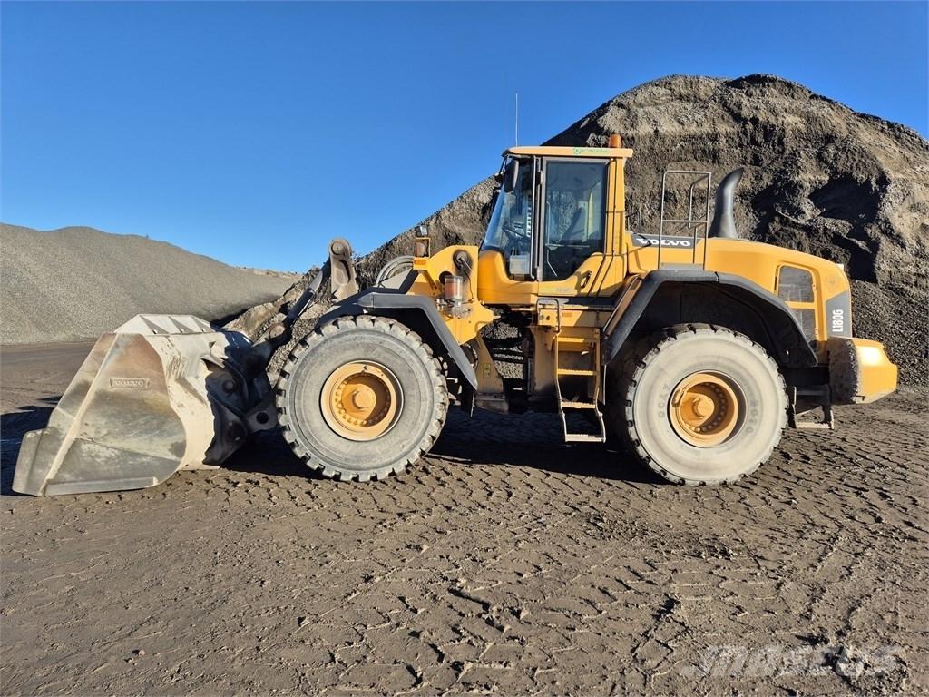 Volvo L 180 G Pale gommate