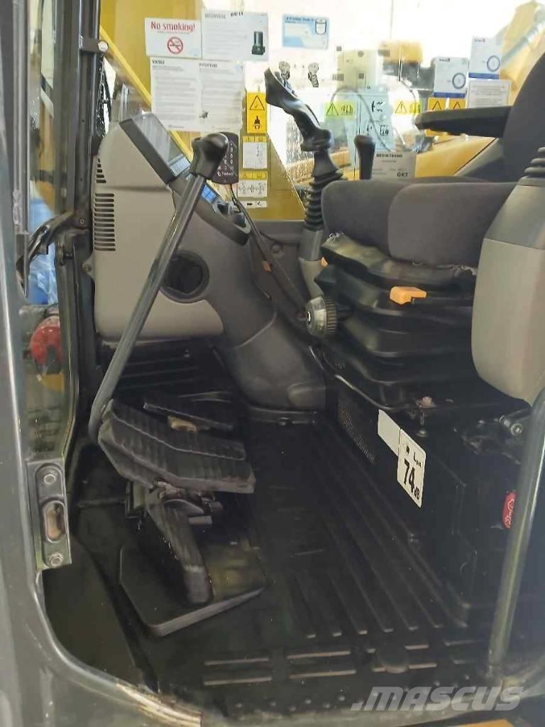 Komatsu PC78US-10 Escavatori medi 7t - 12t