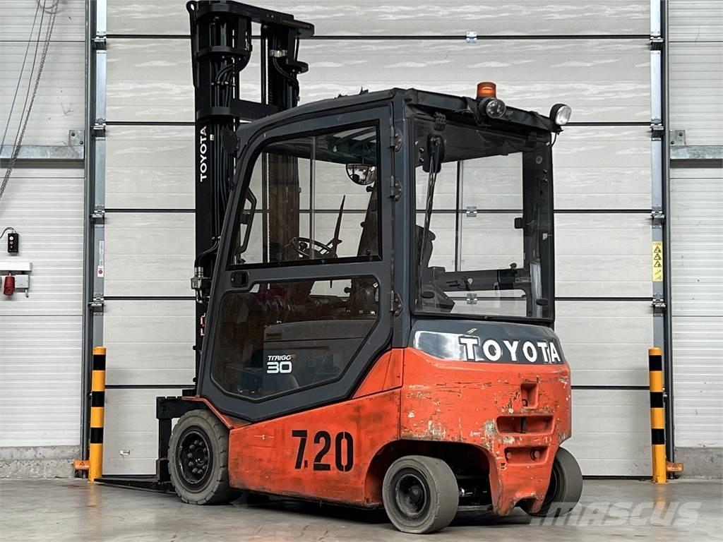 Toyota 8FBMT30 Carrelli elevatori elettrici