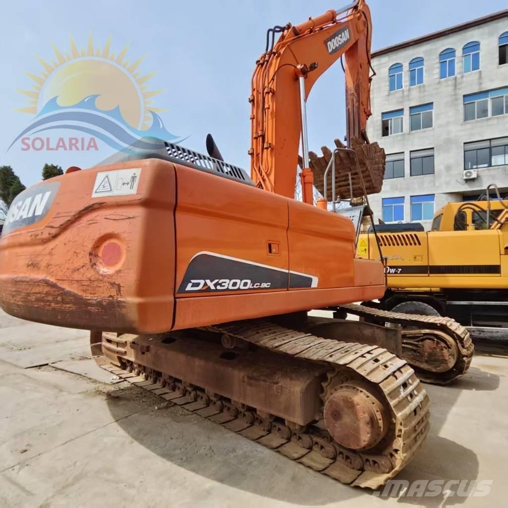 Doosan DX 300 LC Escavatori cingolati