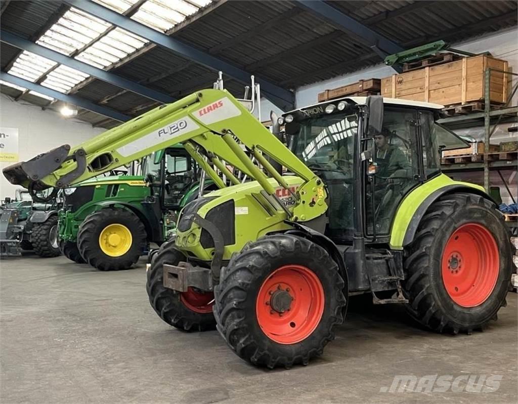 CLAAS Arion 420 Trattori