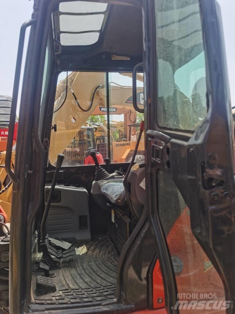 Kubota KX 155 Escavatori cingolati