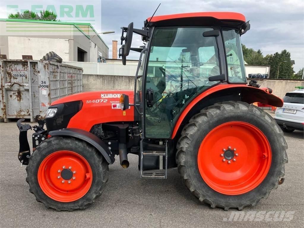 Kubota M4072 Trattori