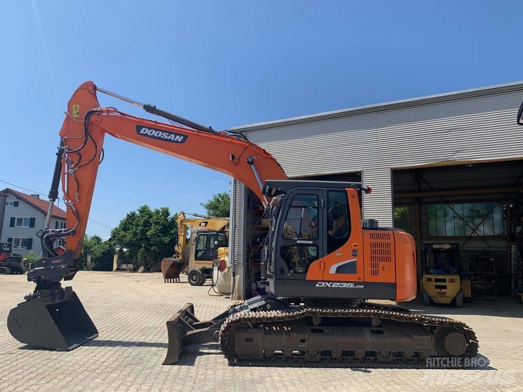 Doosan DX 235 LCR-5 Escavatori cingolati