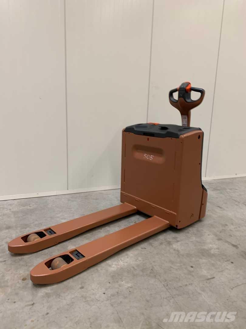 Linde T16 Transpallet uomo a terra