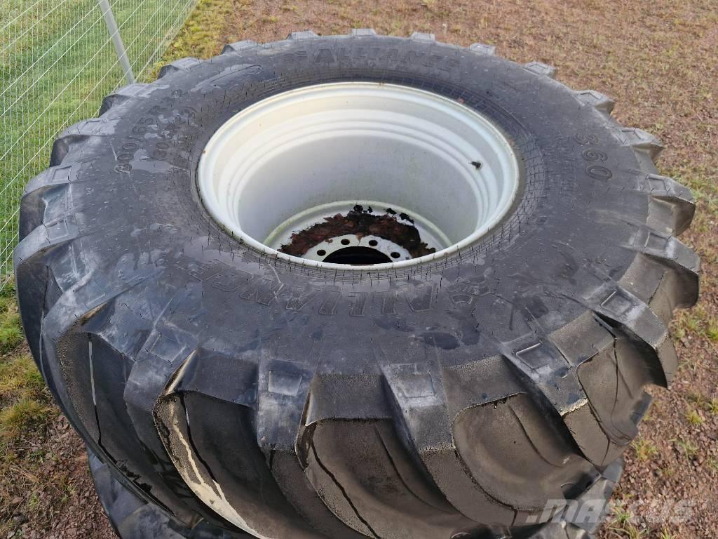 Alliance 800/65-R32 Pneumatici, ruote e cerchioni