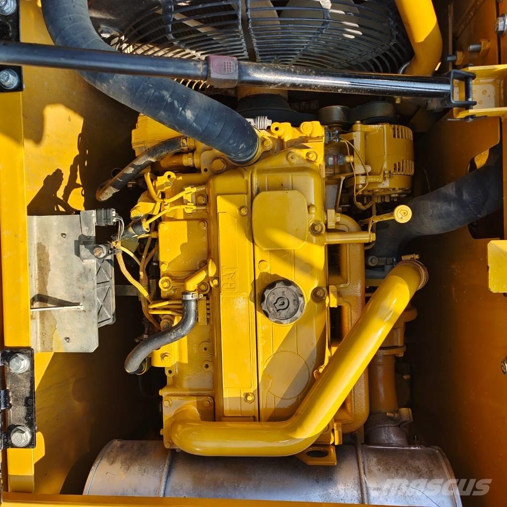 CAT 313 D Escavatori cingolati