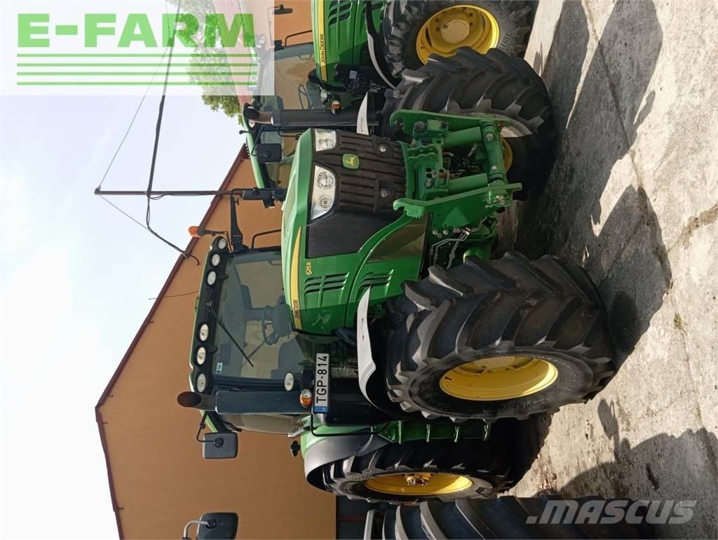 John Deere 6215R Trattori
