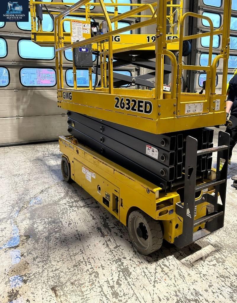 GMG 2632 ED Piattaforme a pantografo