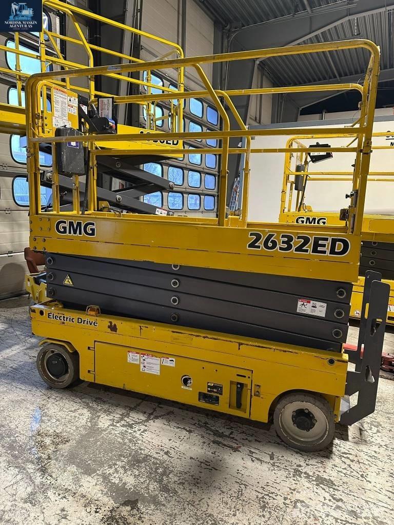 GMG 2632 ED Piattaforme a pantografo