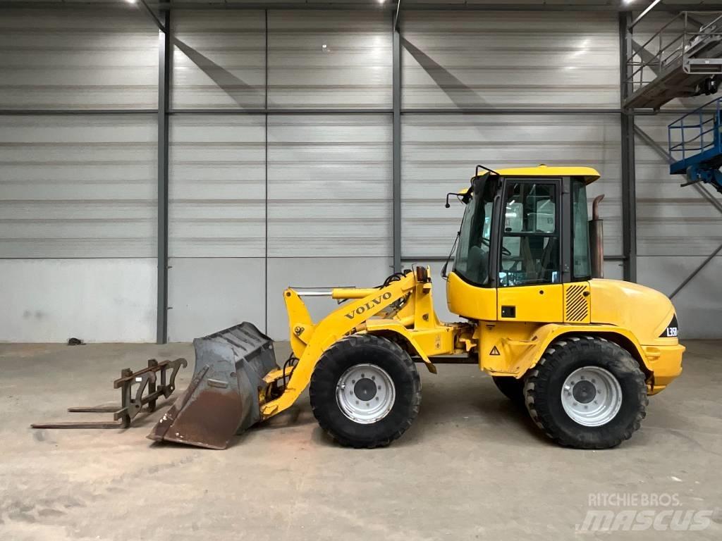 Volvo L 35 B-Z Pale gommate