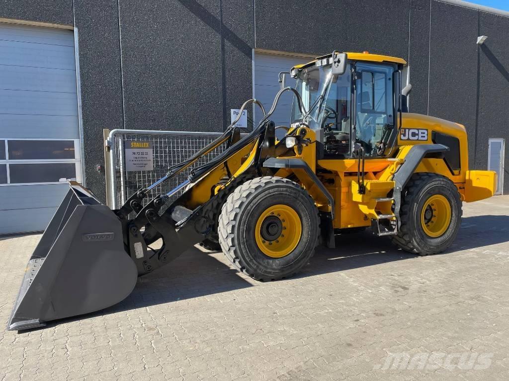 JCB 427 Pale gommate