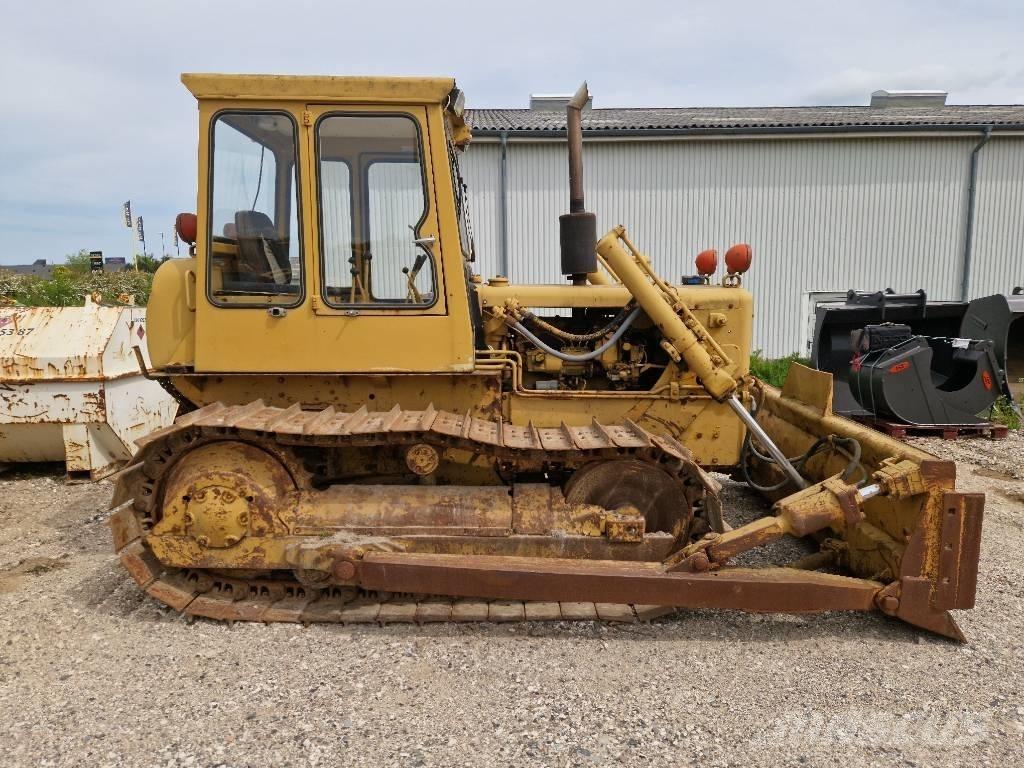 CAT D 4 D Dozer cingolati