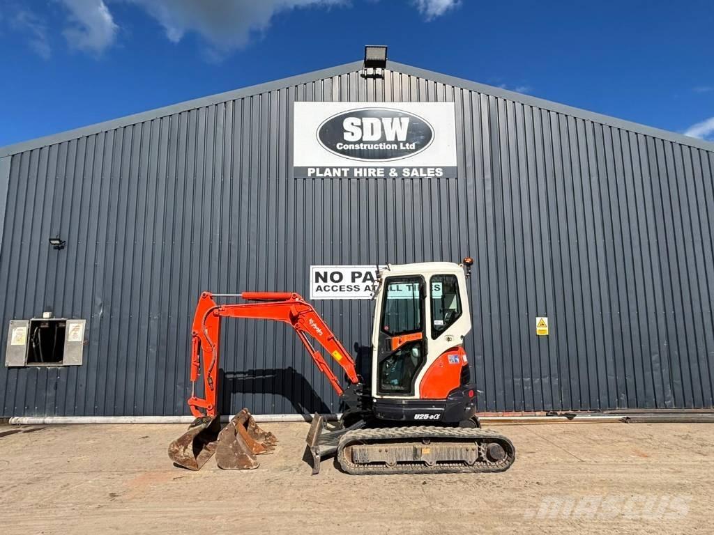 Kubota U 25-3 Miniescavatori