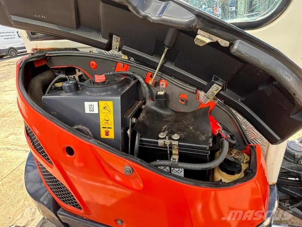 Kubota U 25-3 Miniescavatori