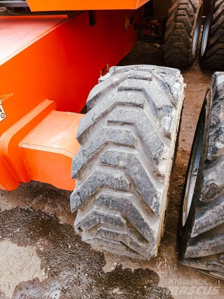 JLG 860 SJ Piattaforme a braccio telescopico