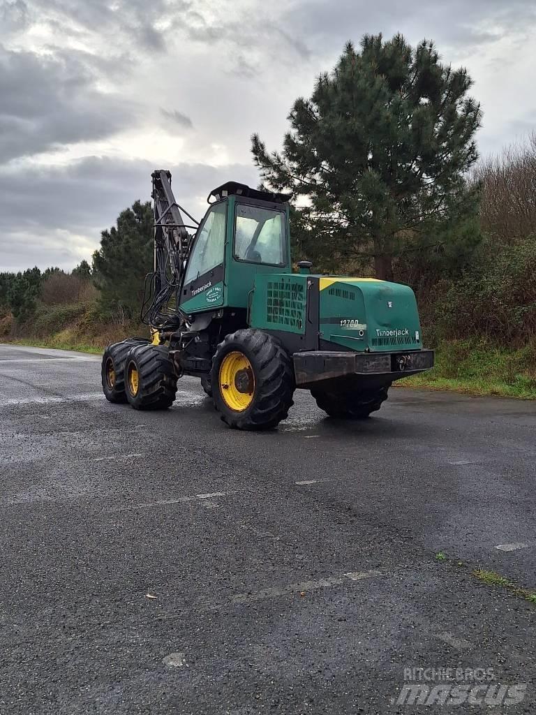 Timberjack 1270D Abbattitrici, Disboscatrici