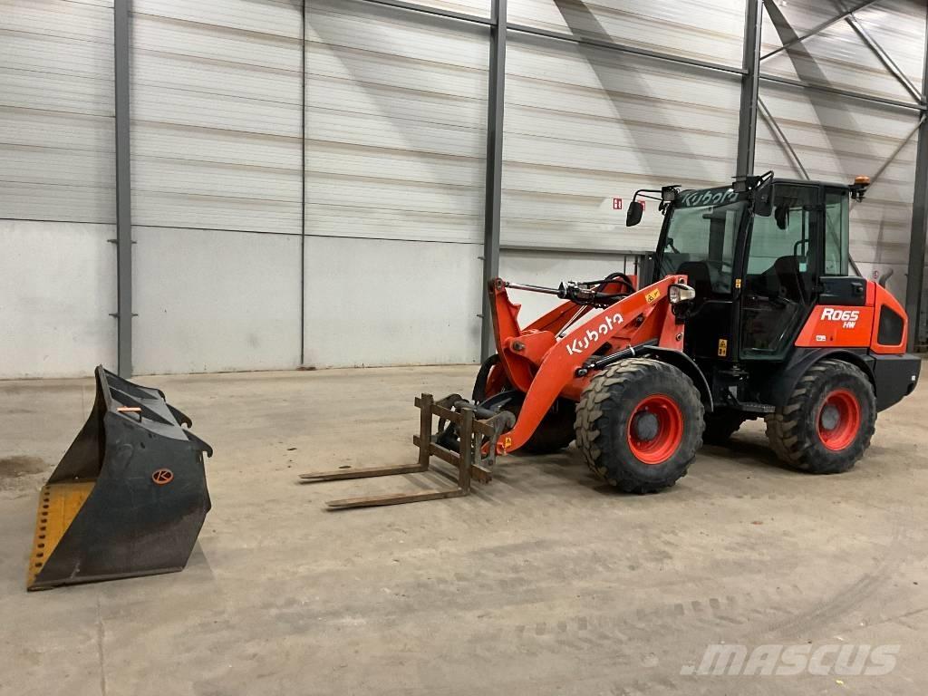 Kubota R 065 Pale gommate