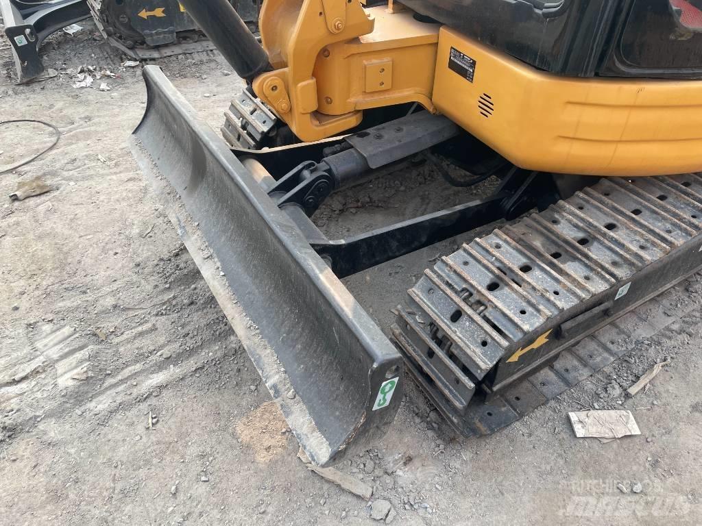 CAT 303.5ECR Miniescavatori