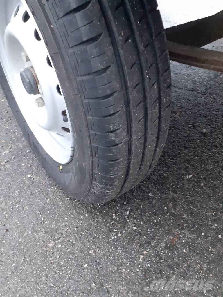 Muuli 1500L Rimorchi leggeri