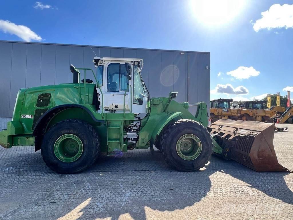 CAT 950M Pale gommate