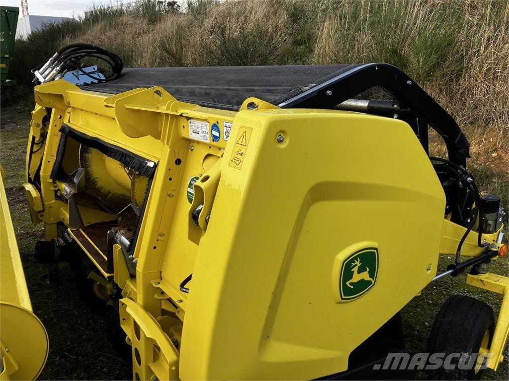 John Deere 30R Accessori per mietitrebbiatrici