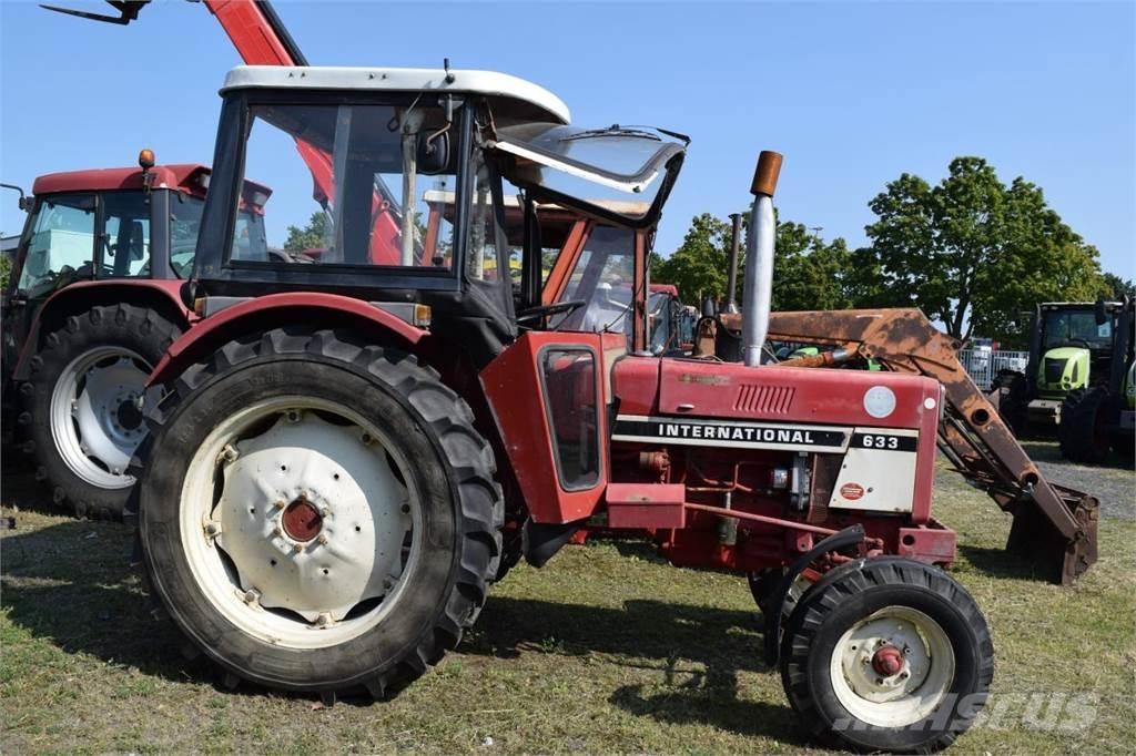 Case IH 733 Trattori