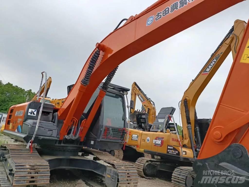 Hitachi ZX210 Escavatori cingolati