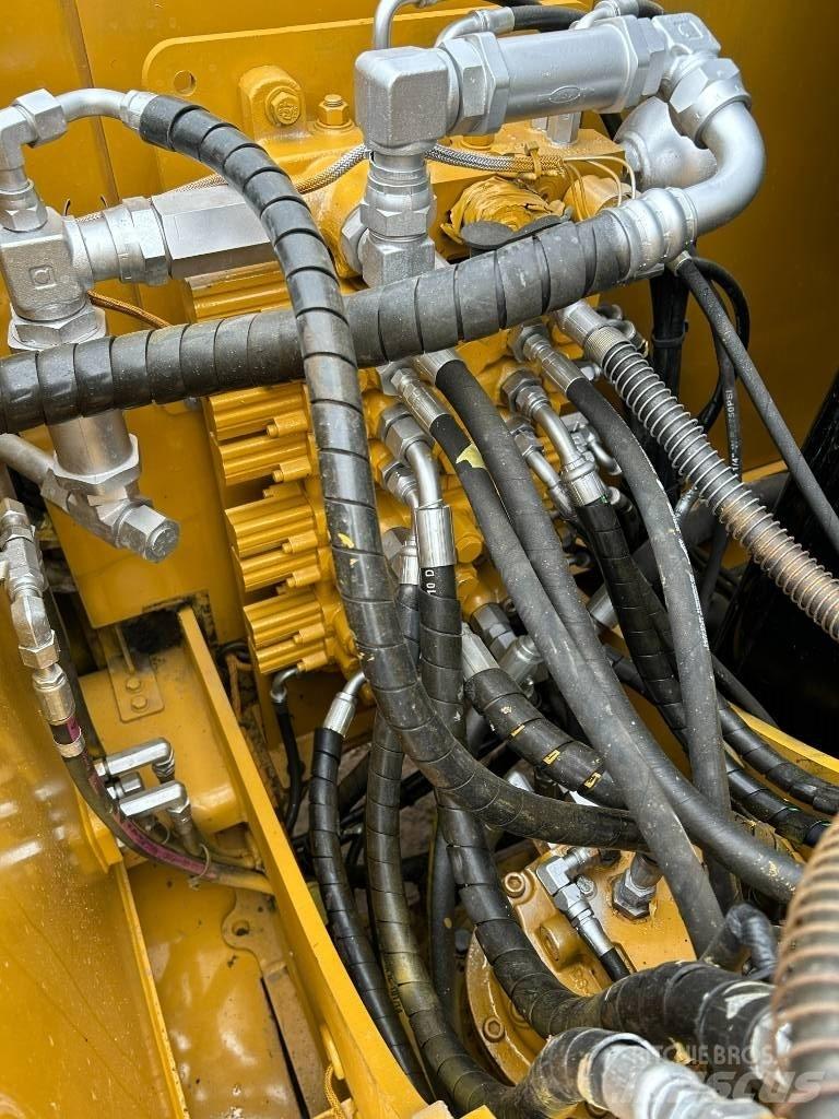 CAT 308E2 Escavatori cingolati