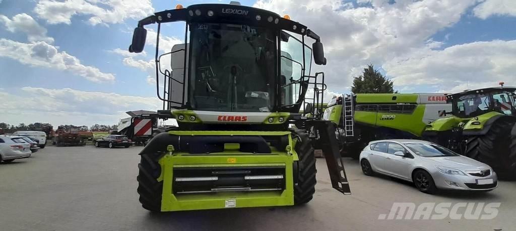 CLAAS LEXION 6800 Mietitrebbiatrici