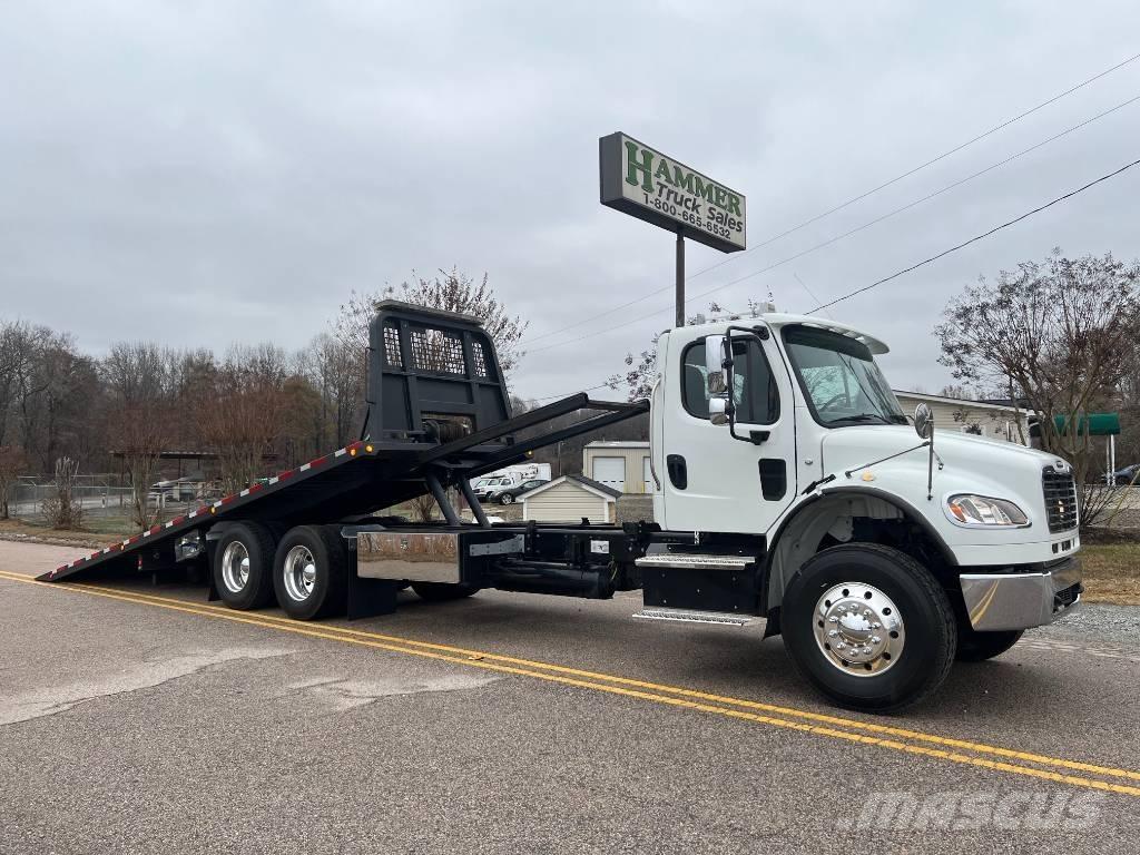 Freightliner M2 Carroattrezzi