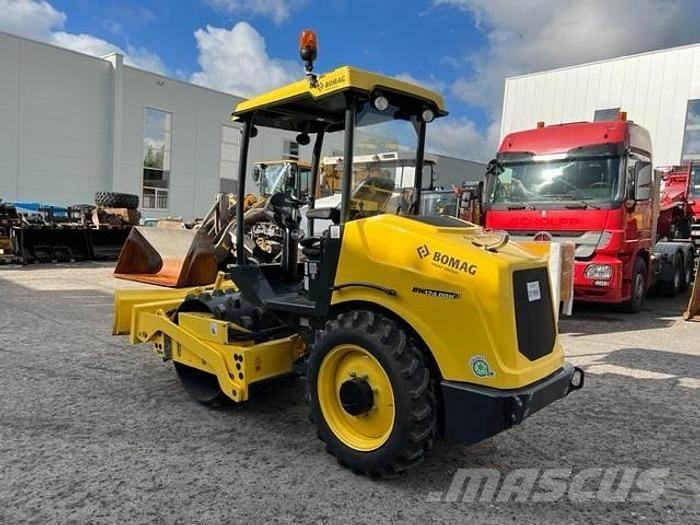 Bomag BW 124 PDH-5 Altre macchine e accessori per l'aratura
