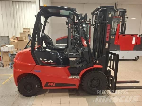Manitou MI25D Elevatore per esterni