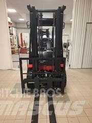 Manitou MI25D Elevatore per esterni