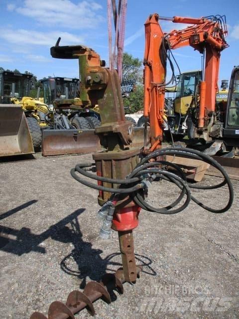 Atlas 1004  Bohrgerät Escavatori gommati