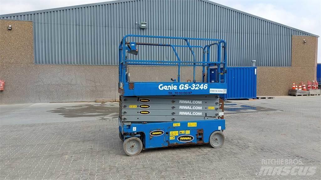 Genie GS3246 Piattaforme a pantografo
