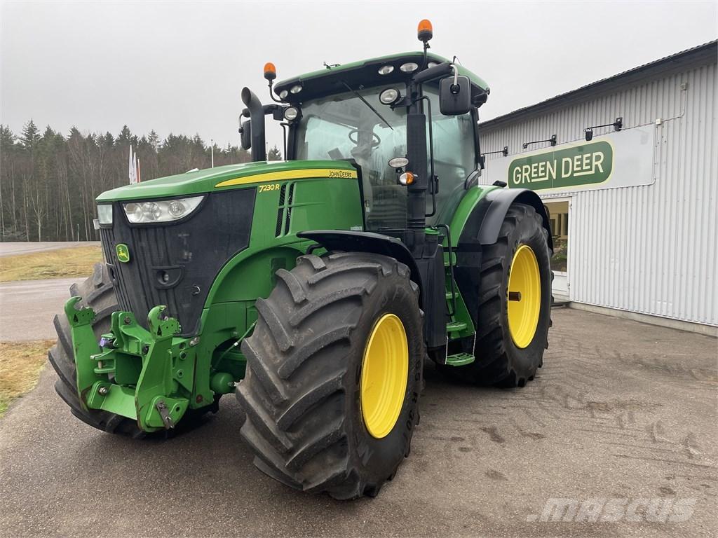 John Deere 7230R Trattori