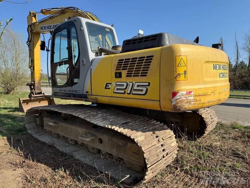 New Holland E215 Escavatori cingolati