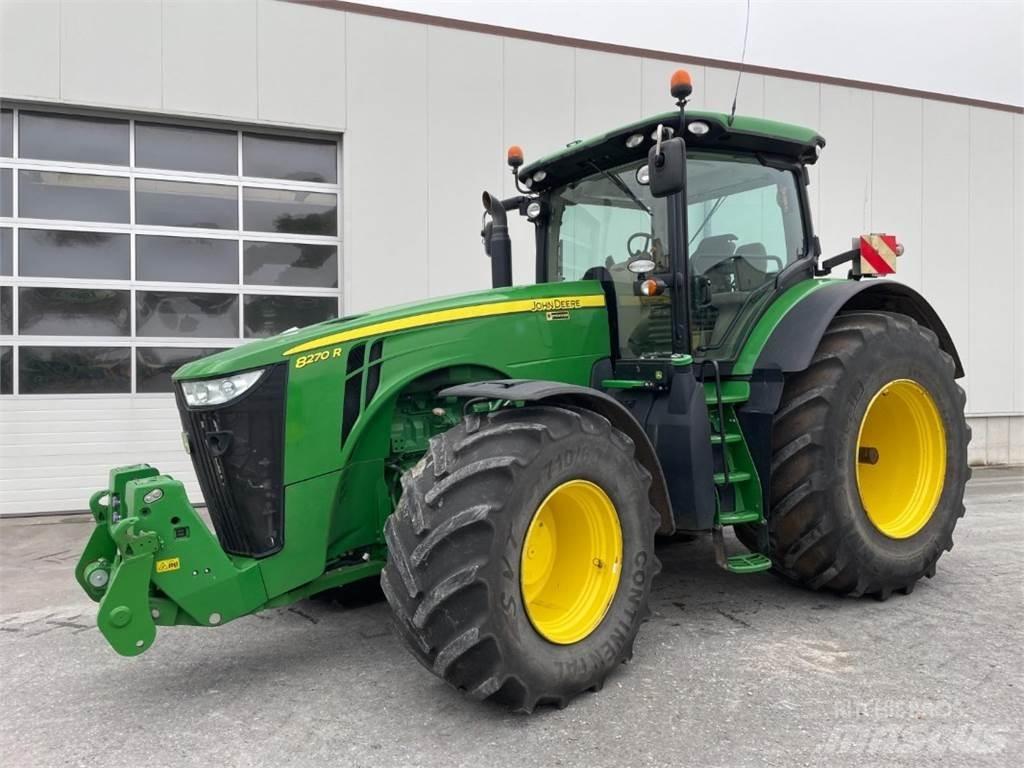 John Deere 8270R Trattori