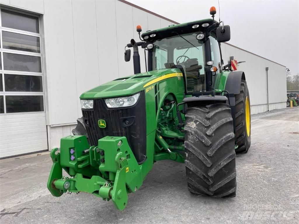 John Deere 8270R Trattori