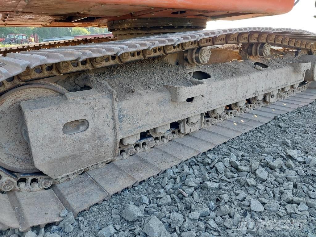 Doosan DX 225 LC Escavatori cingolati