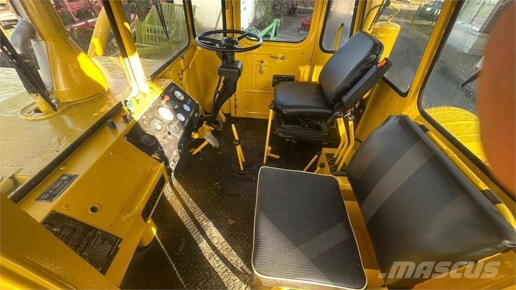 Kirovets K700A V8 Trattori