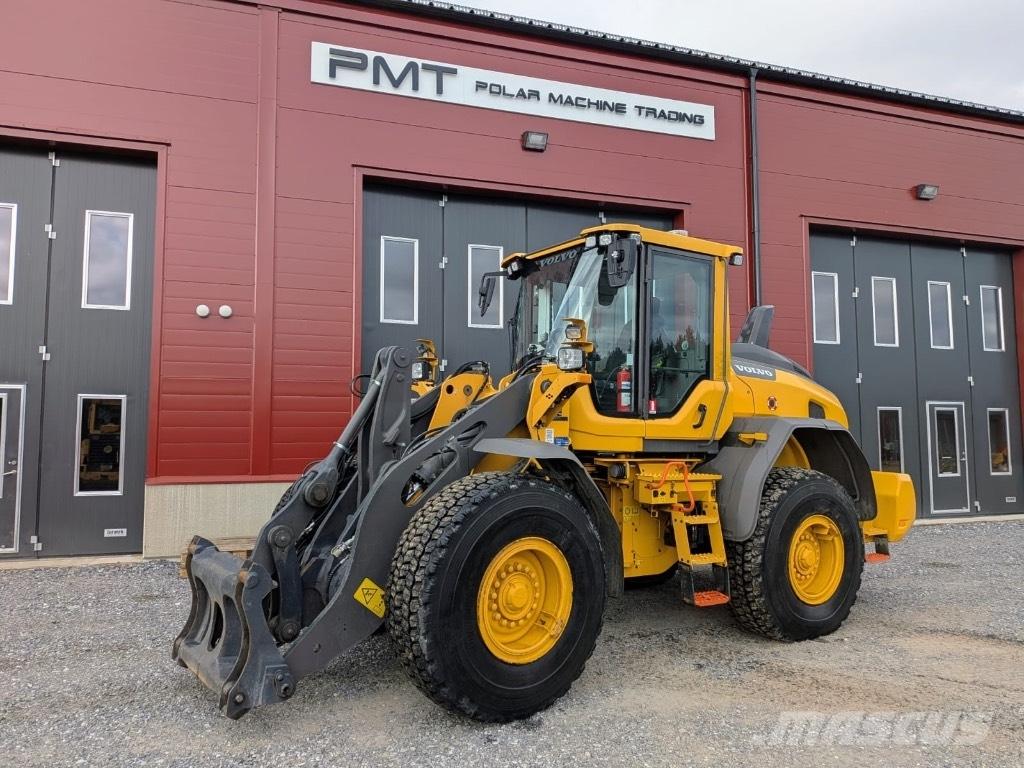 Volvo L 90 H Pale gommate