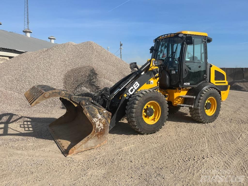 JCB 409 T4 Pale gommate